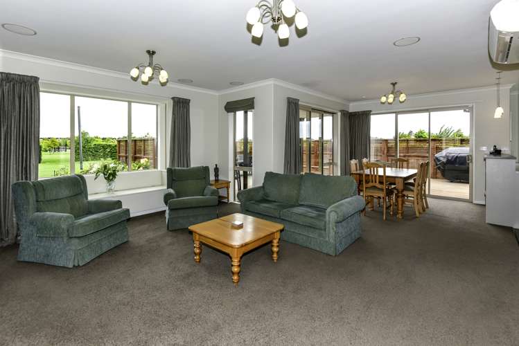 17 Mchugh Crescent Darfield_5