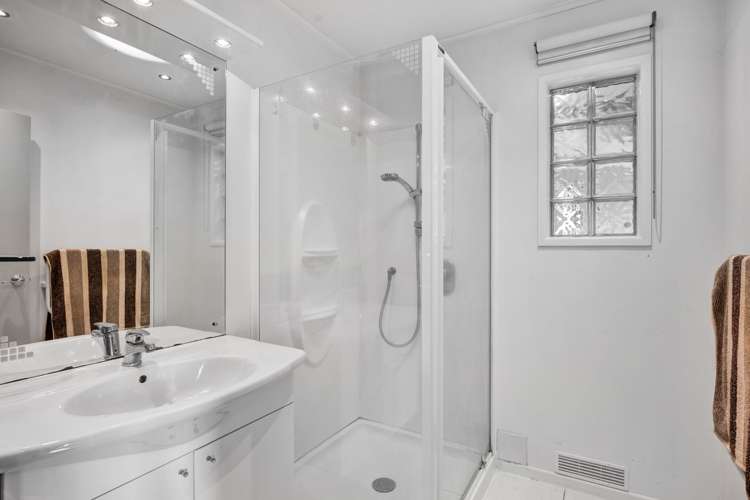 6 Peace Avenue Moturoa_9