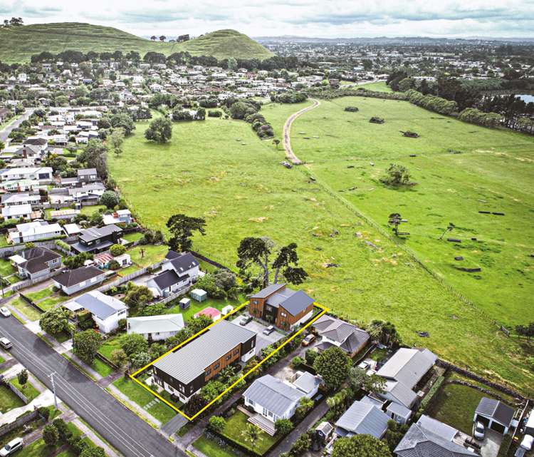 42 Wellesley Road Mangere Bridge_12