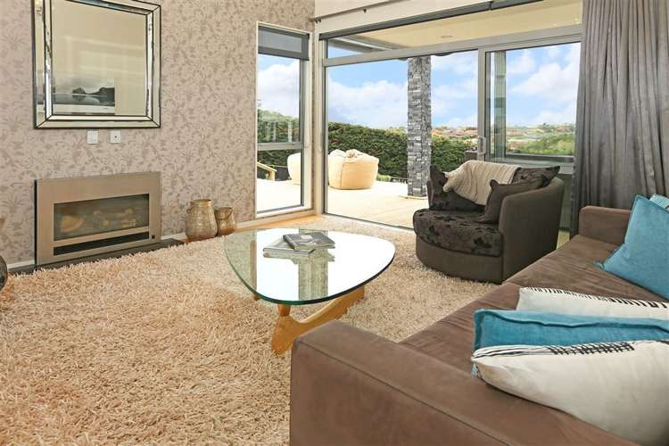 67 Lake Panorama Drive Henderson_17