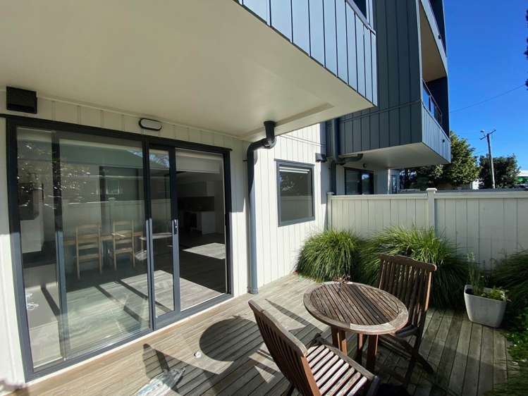 G02/8 Gray Avenue Mangere East_9