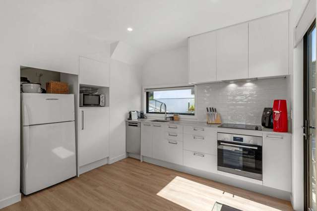 2/32 Leybourne Circle Glen Innes_3