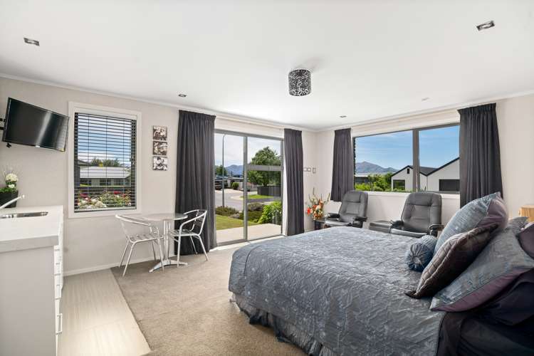 48 Kelliher Drive Wanaka_8