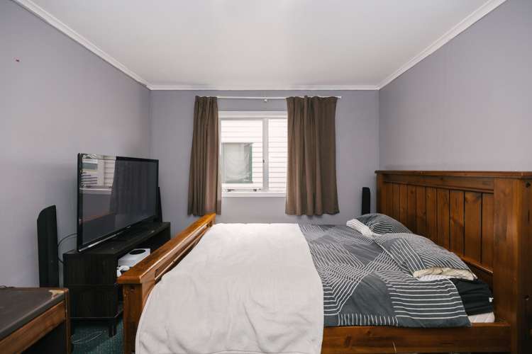 16 Seaforth Avenue Milson_8