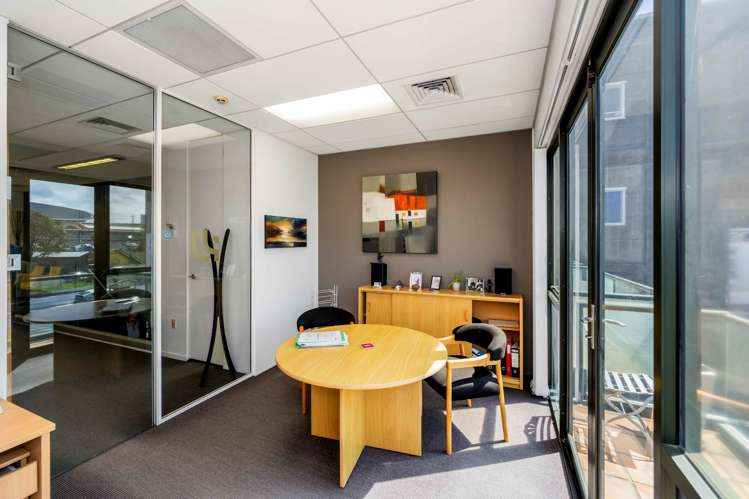 Unit 3B/77 The Strand Parnell_5