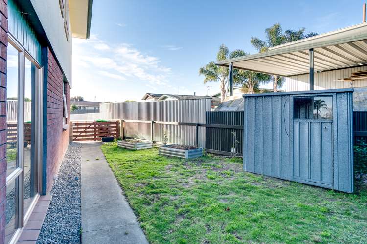 6 Somerset Place Taradale_13
