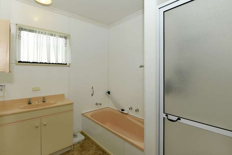 6 Dellwood Green Richmond_9