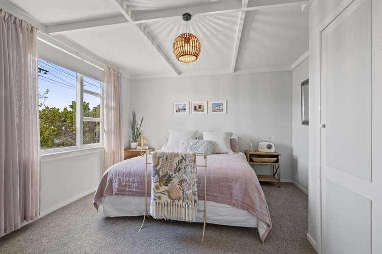 4 Dartmoor Avenue Westown_13