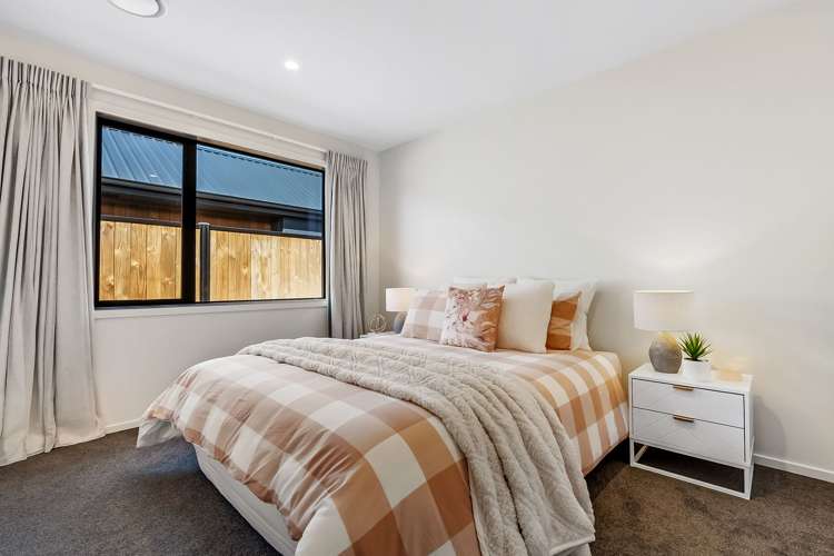 57 Magnum Drive Cromwell_11