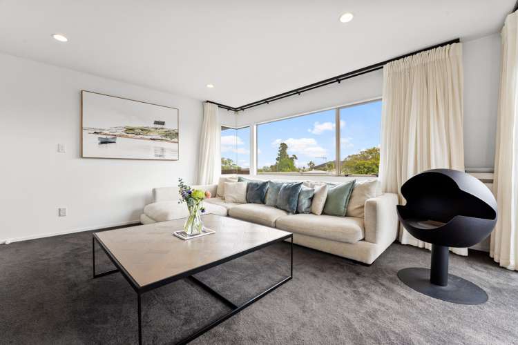 210 East Coast Road Forrest Hill_2