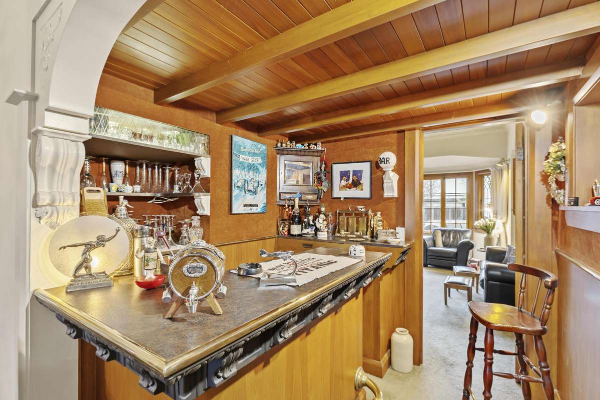 209 Victoria Avenue_1