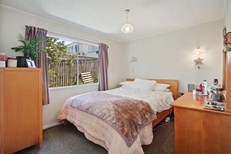 2/57 Coronation Road Hillcrest_11