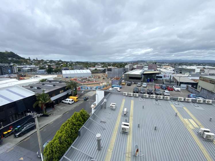 10-14 New North Road Eden Terrace_4