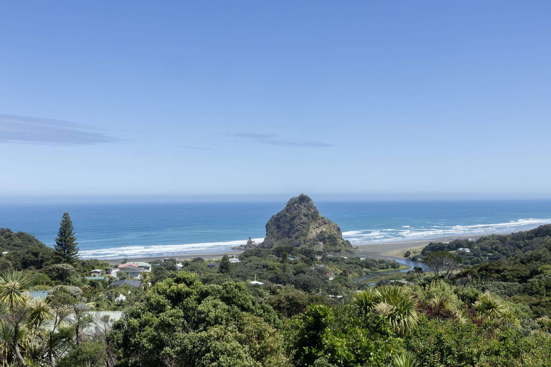 109 Seaview Road Piha_0