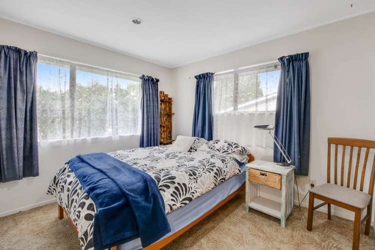 7 Thorburn Avenue Red Beach_16