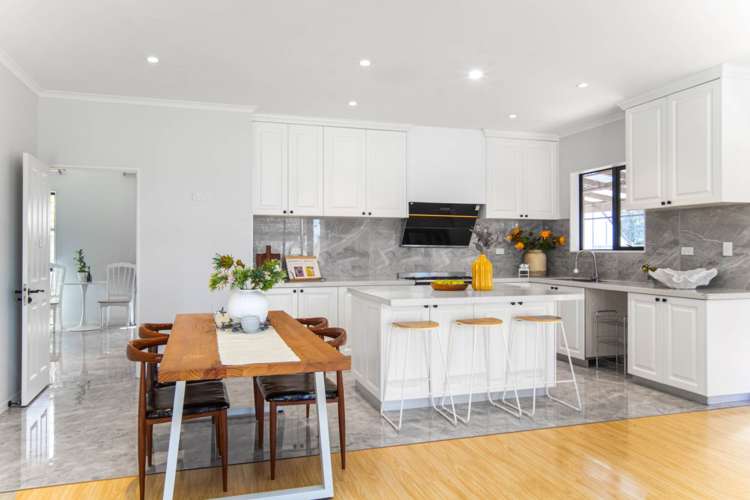 45A Bradbury Road Botany Downs_4