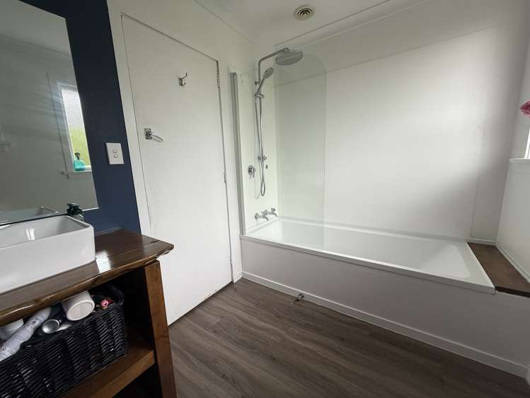 51 Frances Street Balclutha_6