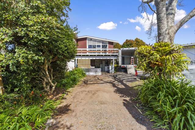 1 Alwyn Avenue Te Atatu South_3