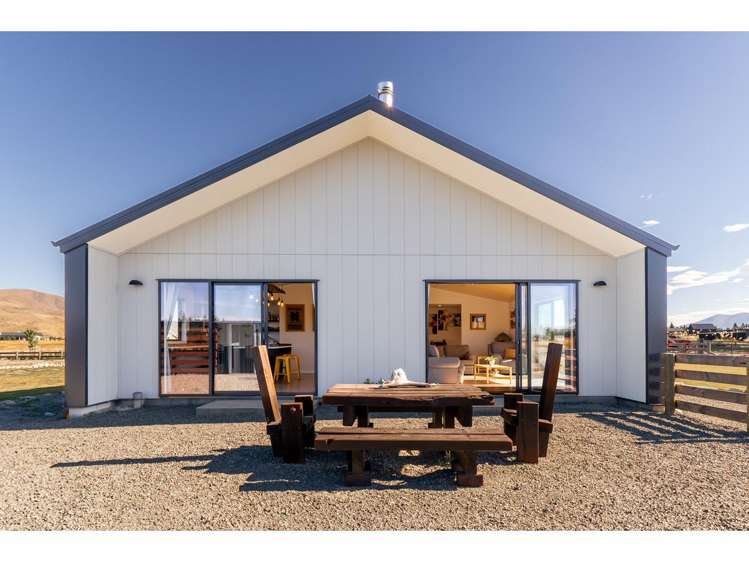 1 Tussock Crescent Twizel_26