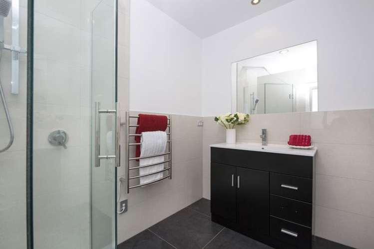 13 Bejoy Rise East Tamaki Heights_8