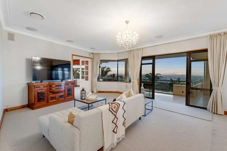 549 Redoubt Road Flat Bush_10