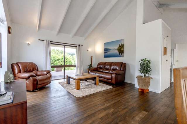 158 Golf Links Road Kaiata_3