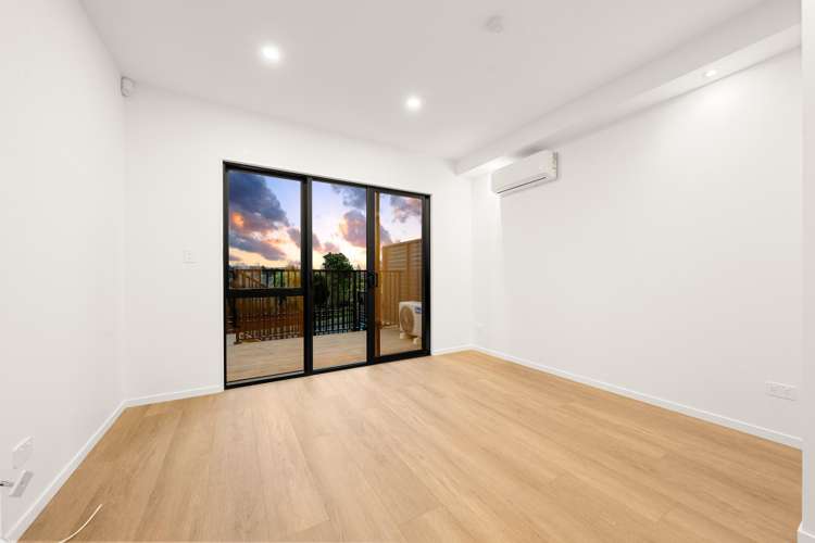 Lot 6 & 8/42 Captain Scott Road Glen Eden_9