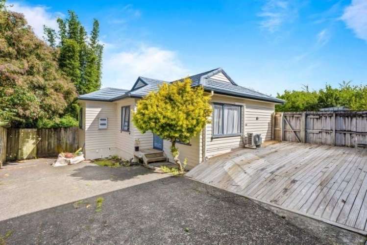 71A Kemp Road Massey_4