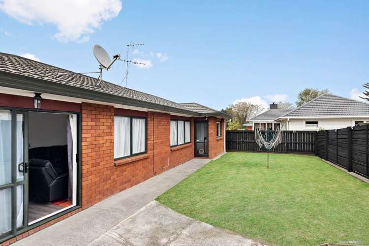 2/78 Grove Road Papakura_7