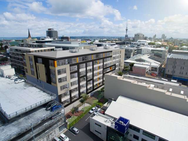 115/8 Nugent Street Grafton_3