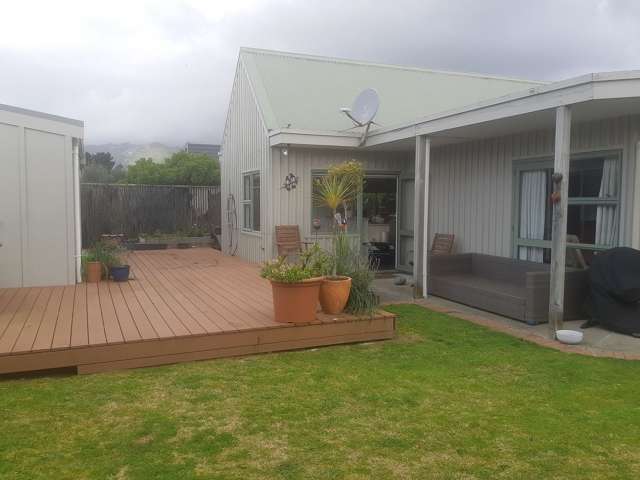 21 Rutherford Drive Waikanae Beach_1