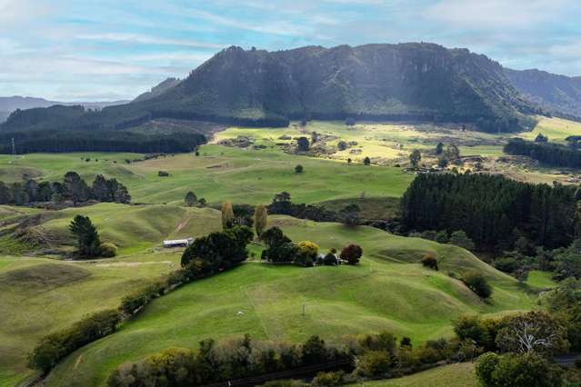 1720 State Highway 30 Horohoro_2