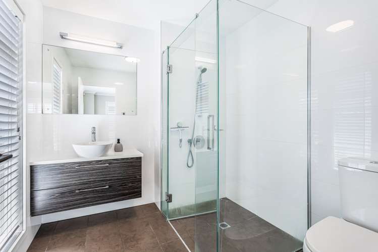 132 Landmark Terrace Orewa_10