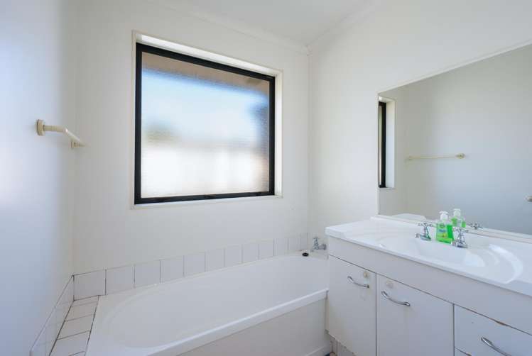 16 Allport Place Stoke_8