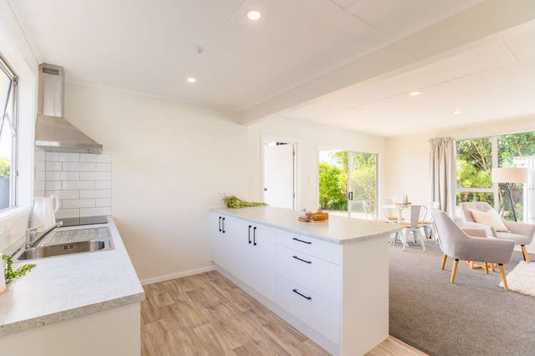 7 Graham Grove Waikanae_6