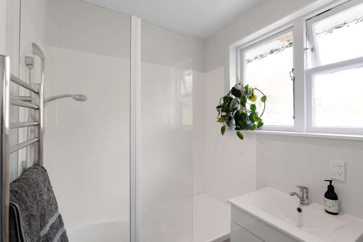 121 Emmett Street Shirley_10