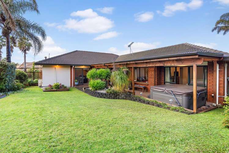 72 Lothian Brae Wattle Downs_17