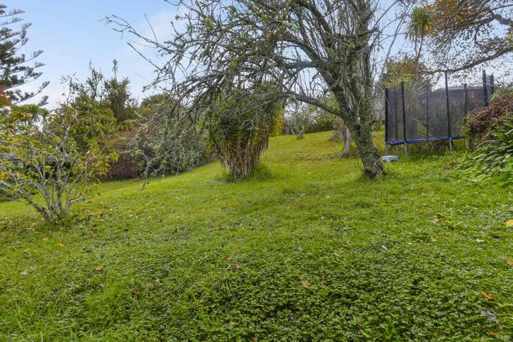 27 Stottholm Road Titirangi_11