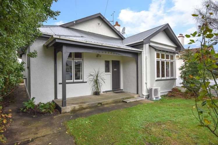 7 Pretoria Avenue Saint Clair_0