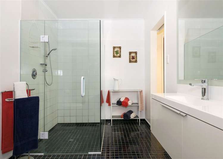 671 New Renwick Road Fairhall_8