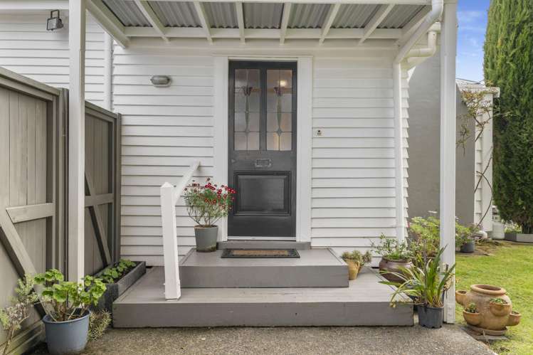 5 Longwood Lane Otumoetai_4