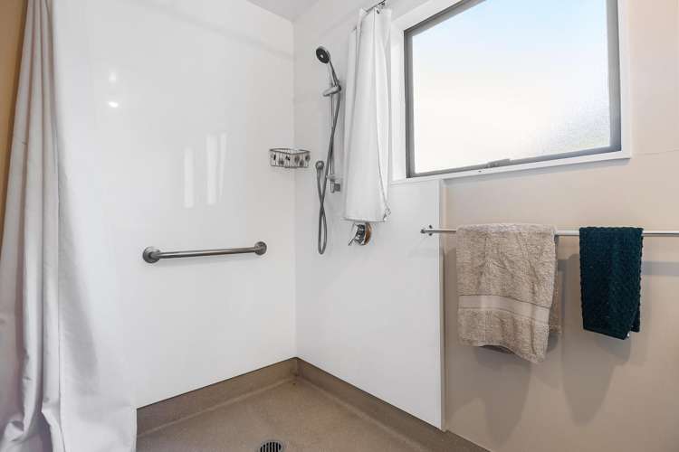 16 Amberley Beach Road Amberley_9