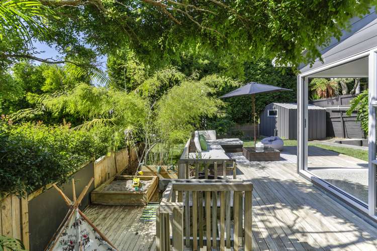 244b Old Titirangi Road Titirangi_15