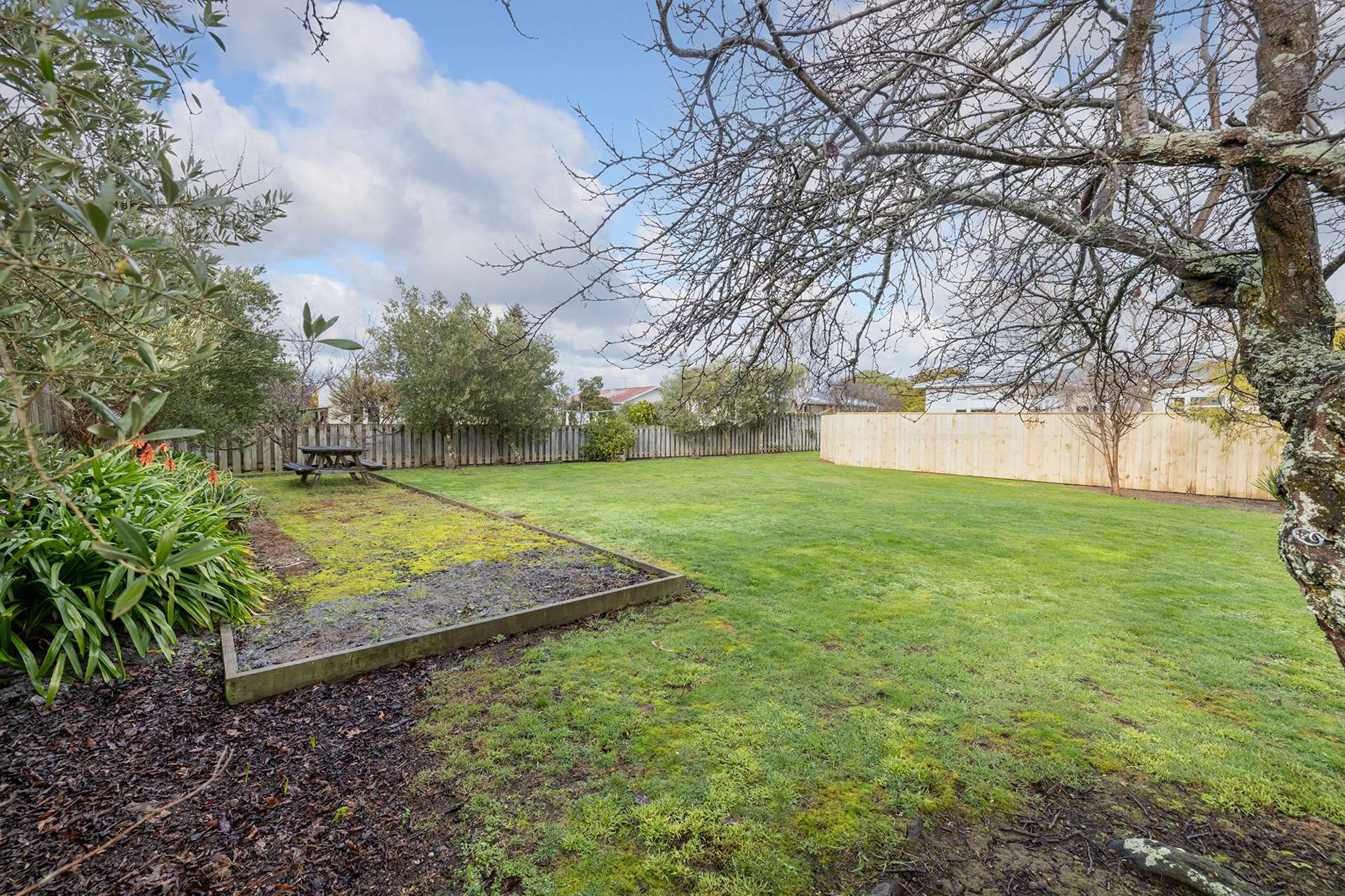 Lot Lot 1,/3 Strasbourge Street Martinborough_0