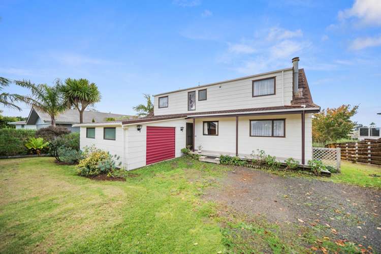 49 Kingseat Road Patumahoe_13