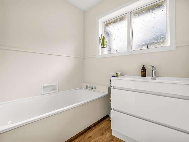 15 Burgess Street Te Aroha_12