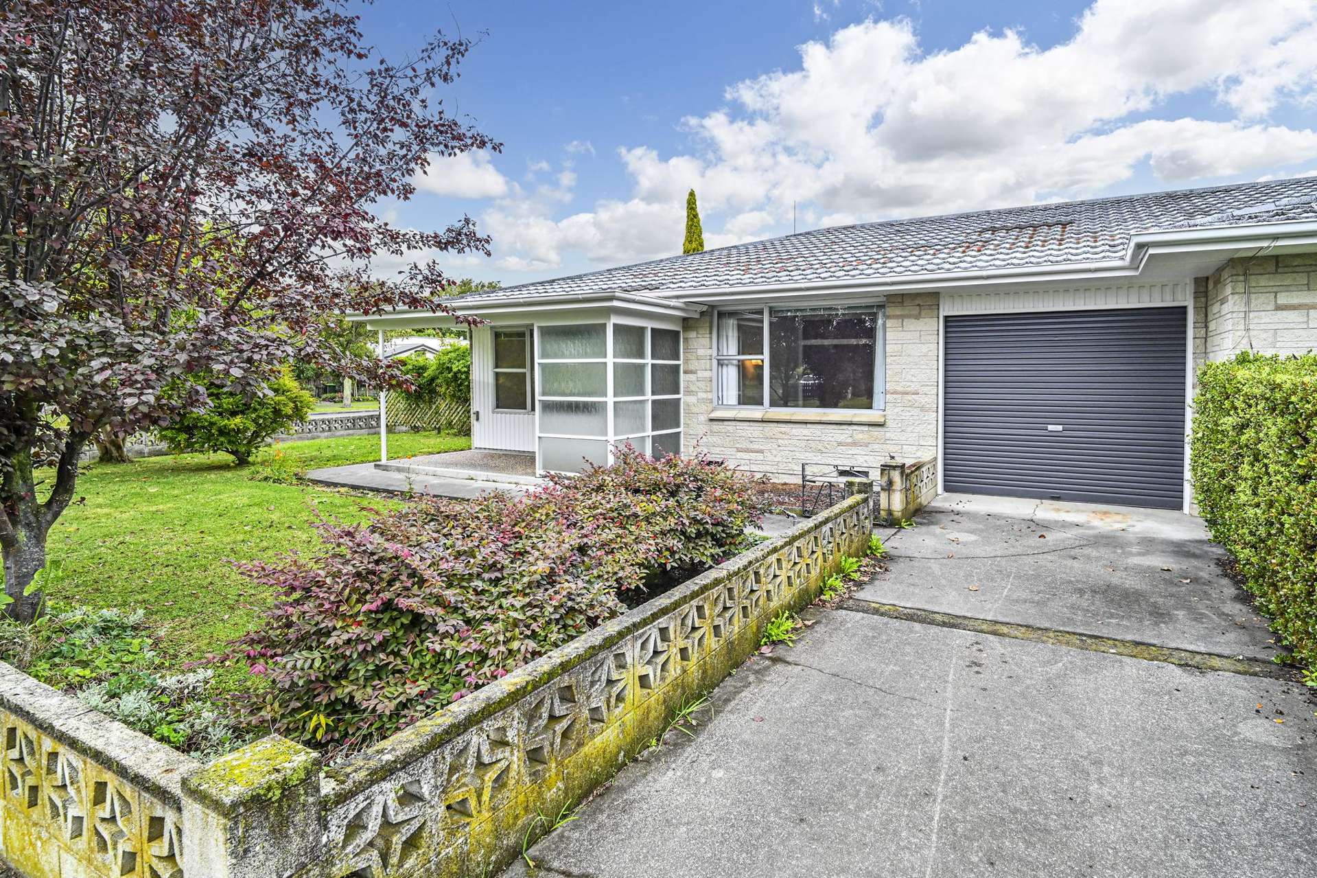 901 Queen Street East Parkvale_0