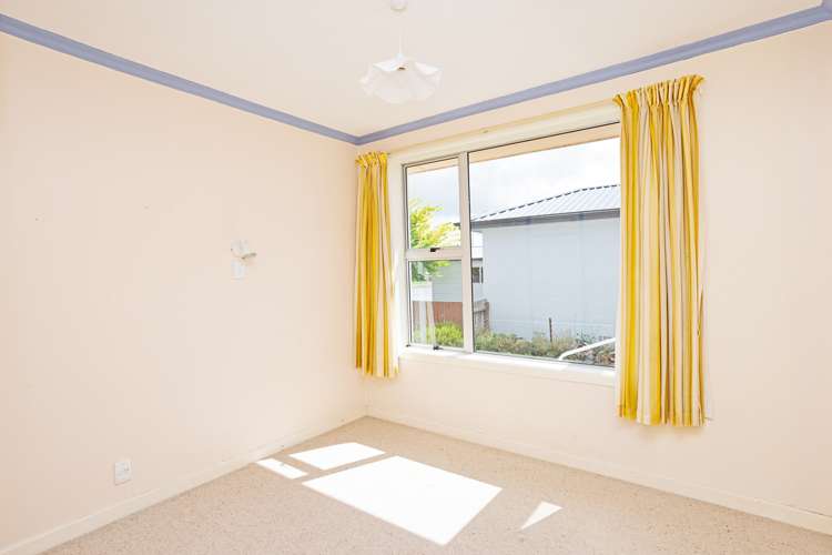 765 Queens Drive Waikiwi_6