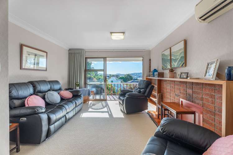 42 Woodward Avenue Mangere Bridge_14