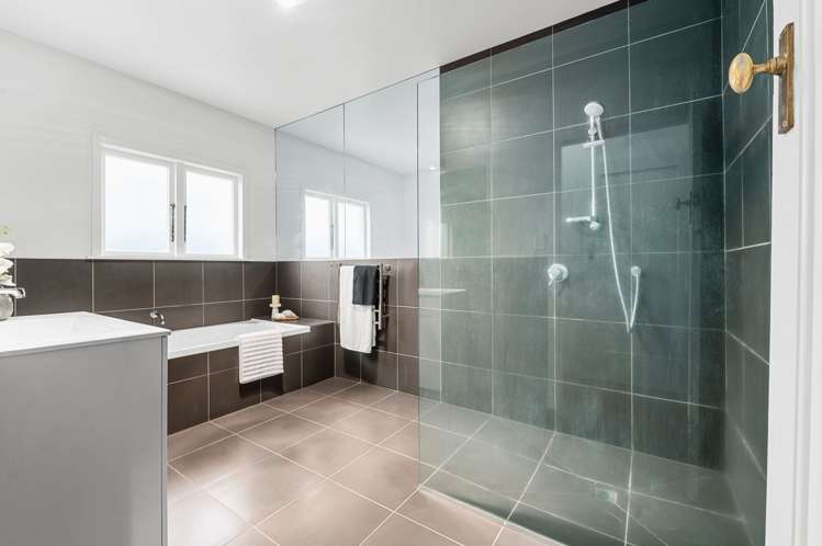 8 Knighton Road Hillcrest_20